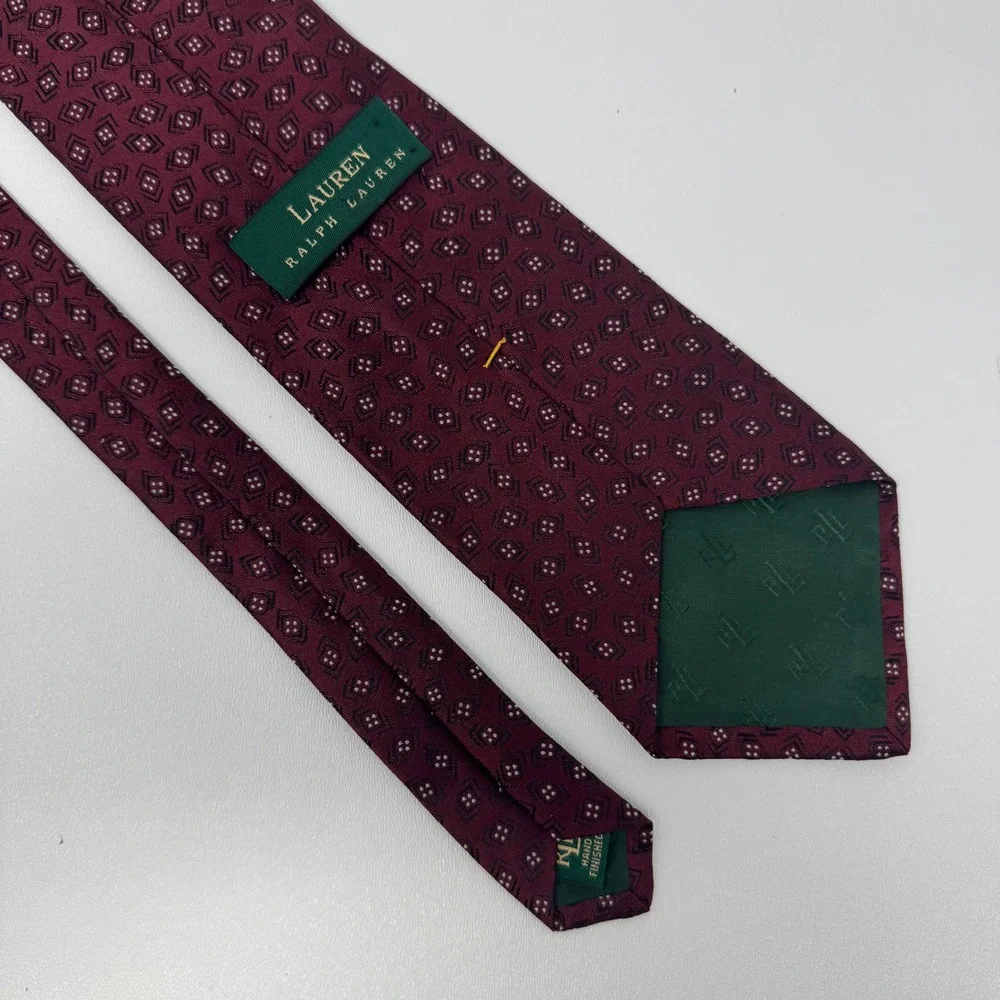 Lauren Ralph Lauren Mens Silk Tie‎ Burgundy Geometric Diamond Pattern